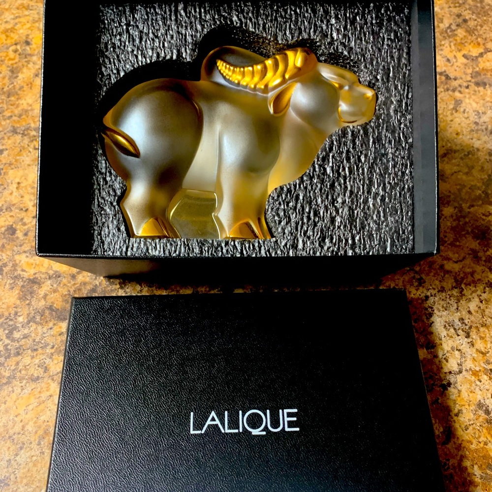Lalique - Crystal- Ox Sculpture, Gold Stamp with Certificate of Authenticity